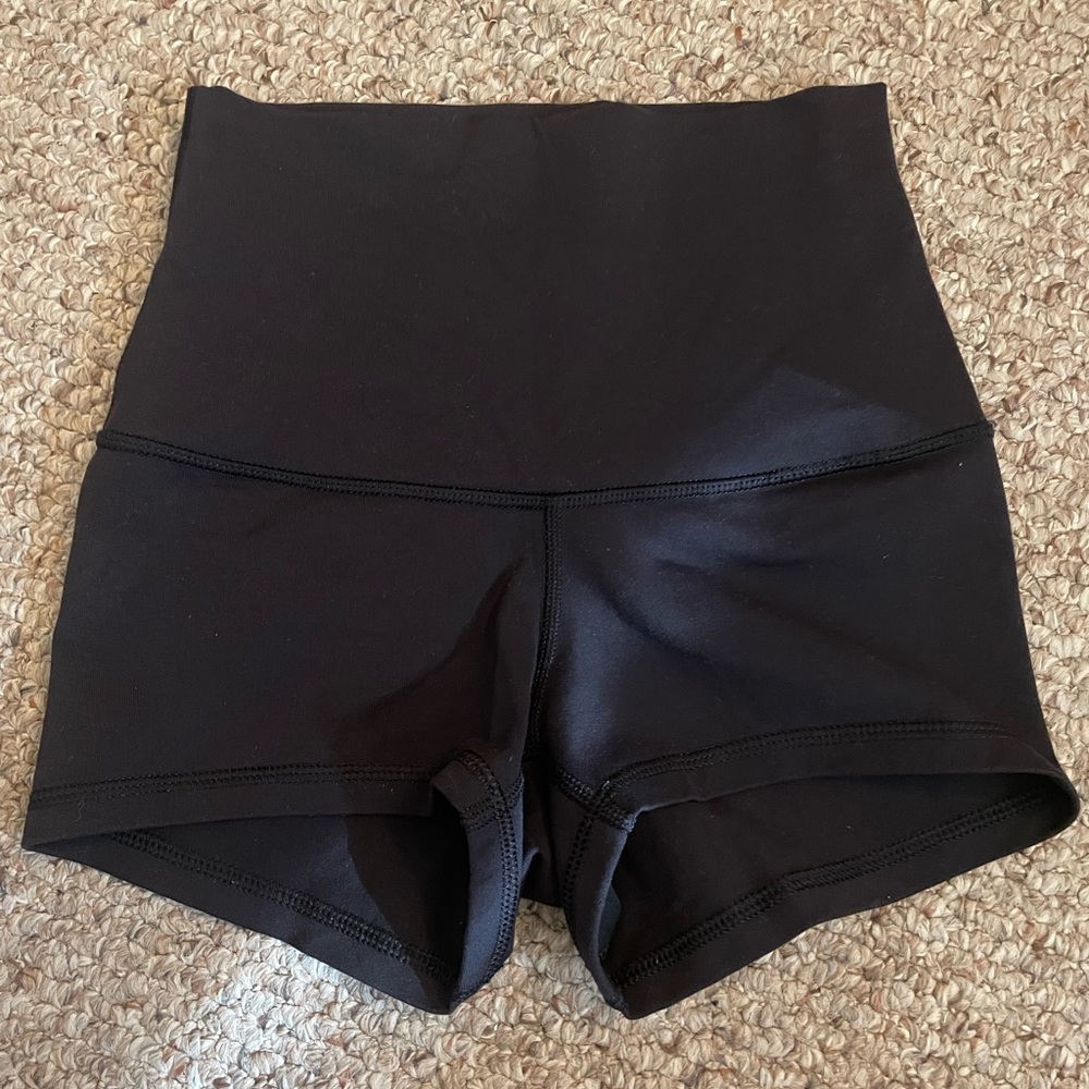 Lululemon Wunder Under Luon Shorts